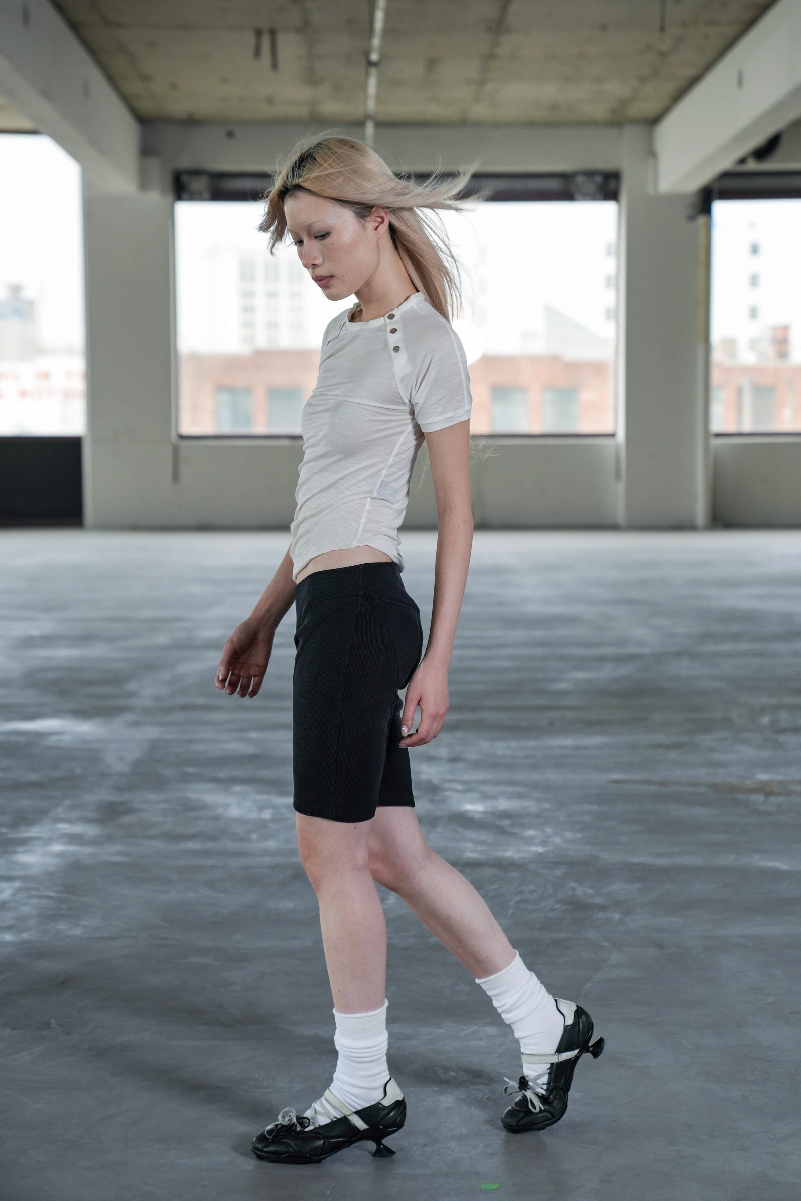 NIKKE BIKER SHORTS - BLACK
