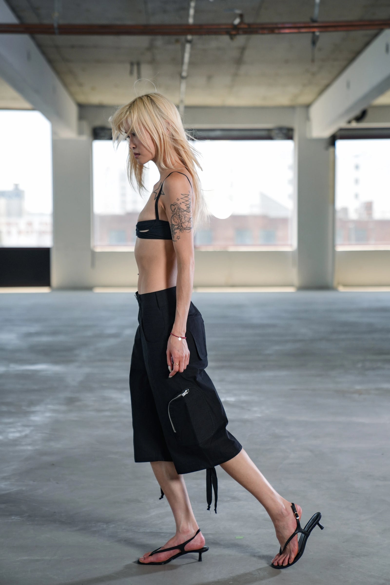 ODYSSEY HIGH-WAISTED CARGO SHORTS - BLACK