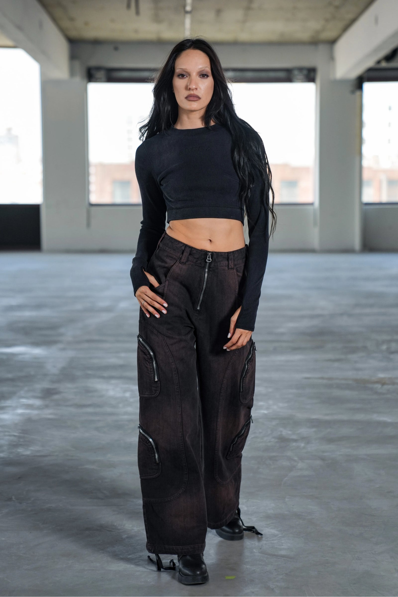 ODYSSEY HIGH-WAISTED CARGO PANTS - RUST