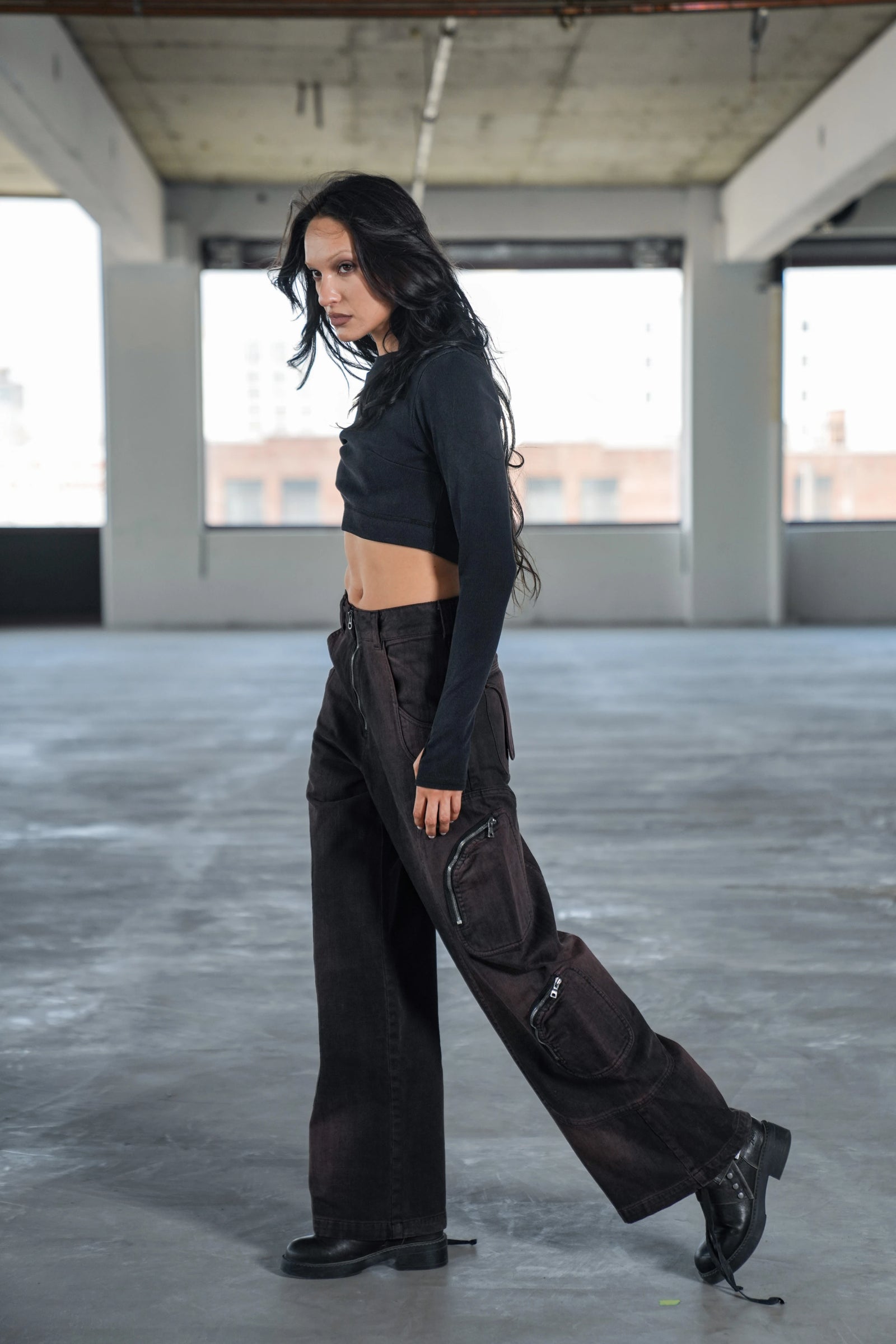 ODYSSEY HIGH-WAISTED CARGO PANTS - RUST