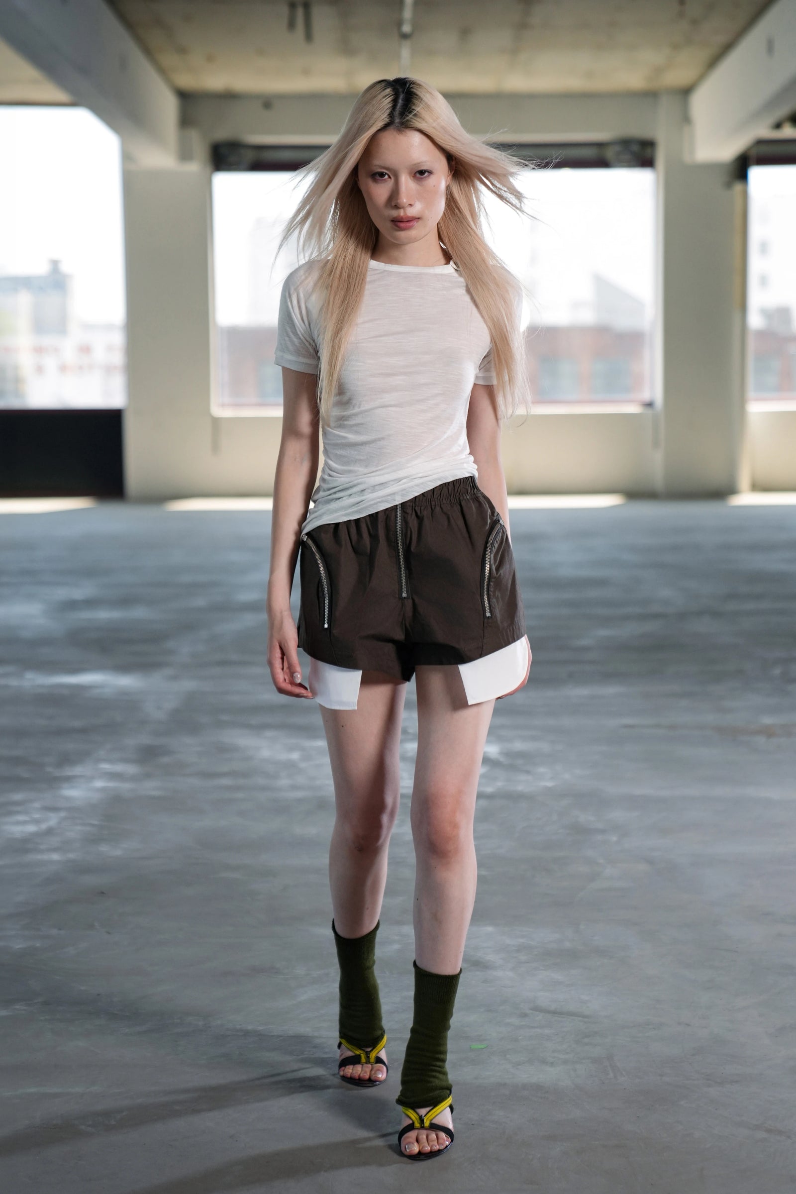 ALLURE SNAP TEE - WHITE