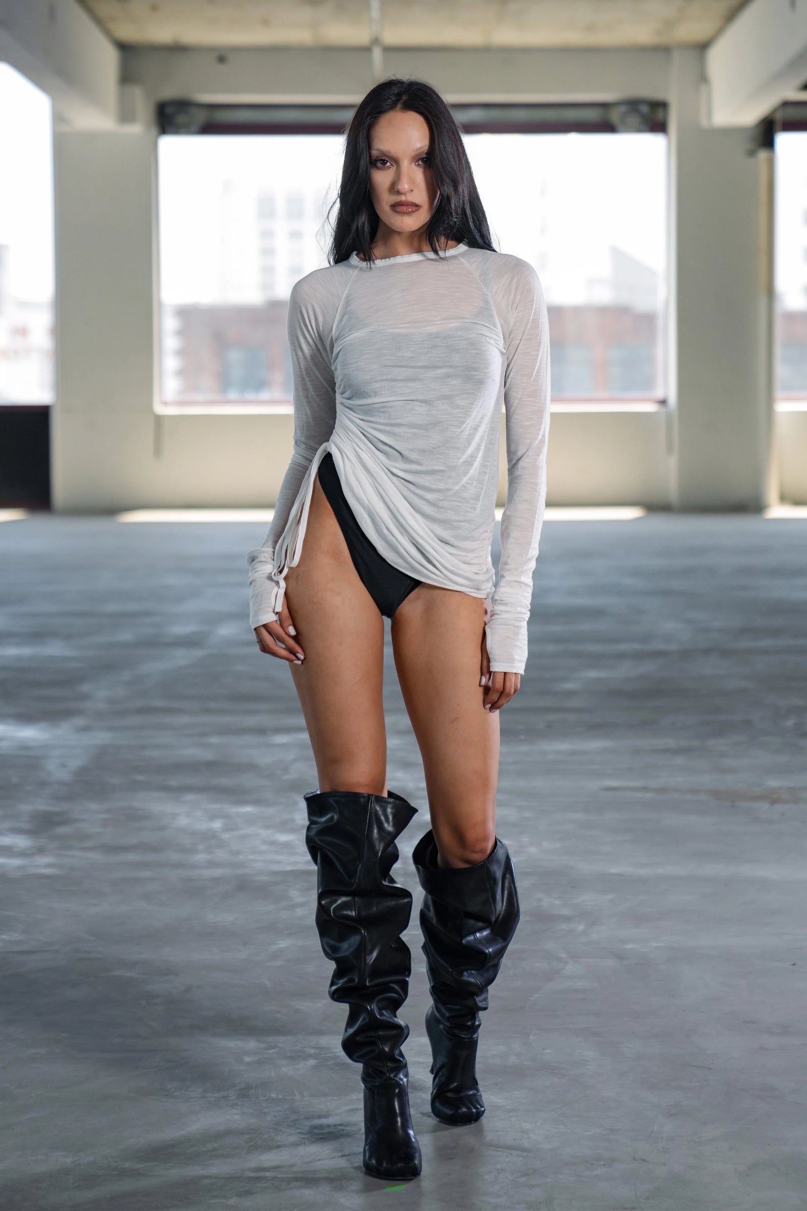THENA ADJUSTABLE SCRUNCH TOP - WHITE